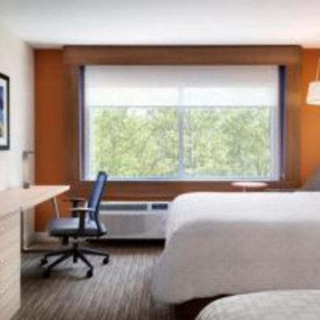 Comfort Suites Northlake تاكر المظهر الخارجي الصورة